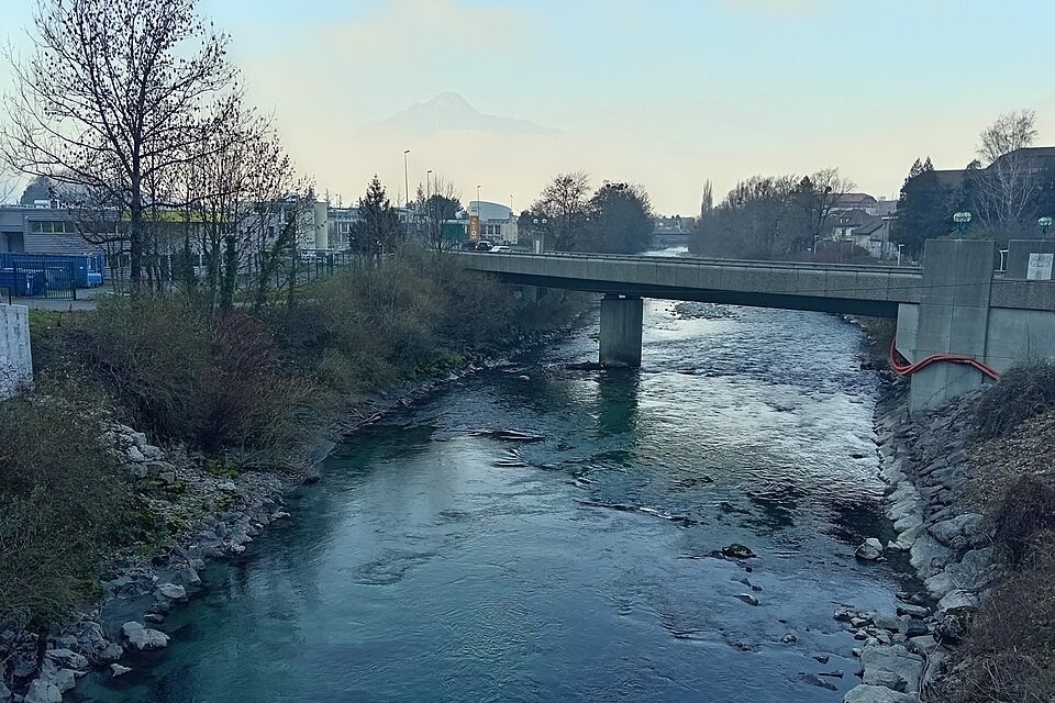 cluses quartier chaud