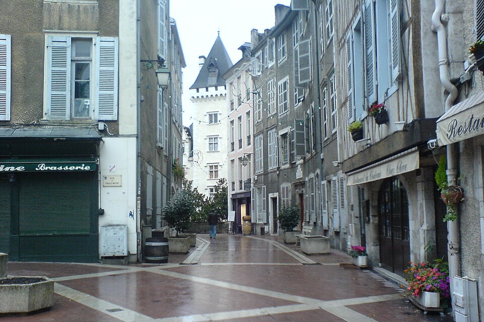 quartier de pau à éviter